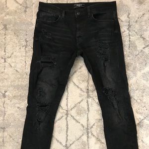 Black Distressed Jeans